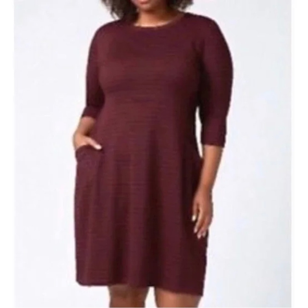 Lane Bryant burgundy striped dress 18/20 half sleeve with pockets!